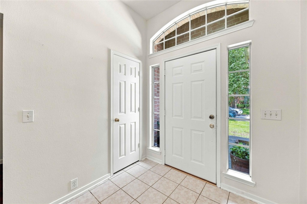 6138 Kristen Park Lane - Photo 2