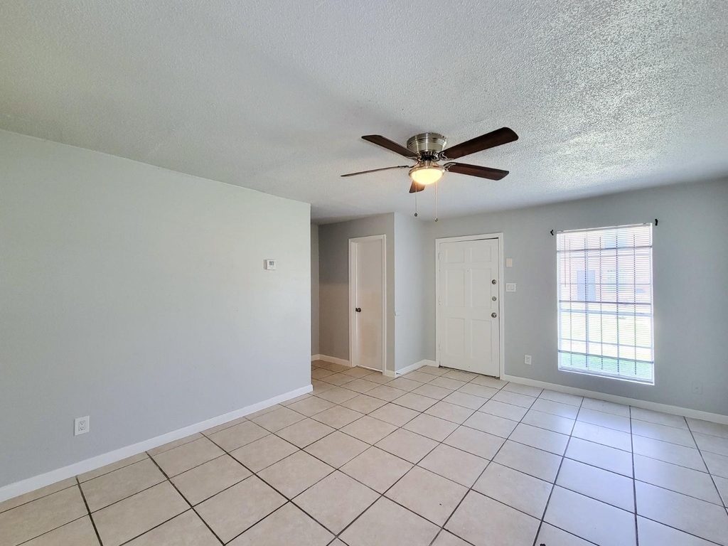 12330 Ormandy Street - Photo 31