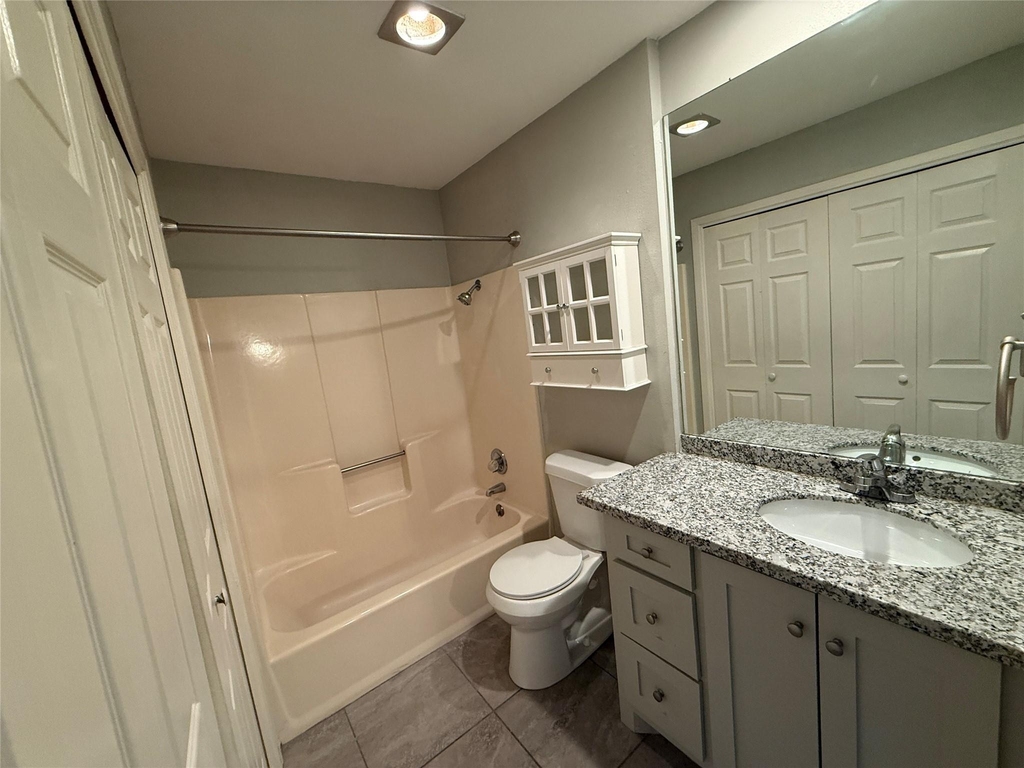 8730 Glen Meadow Lane - Photo 14