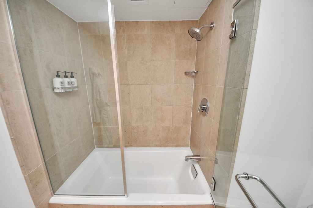 1300 Lamar Street - Photo 43