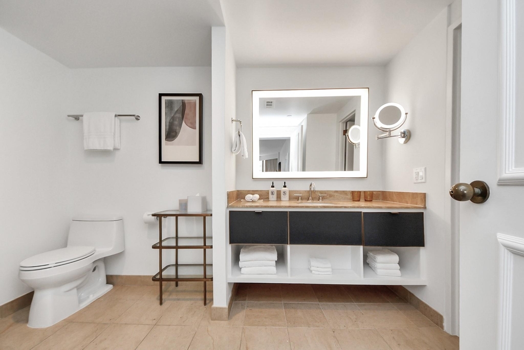 1300 Lamar Street - Photo 39