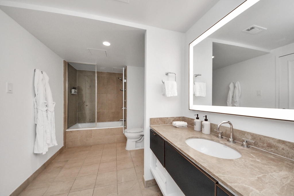 1300 Lamar Street - Photo 41