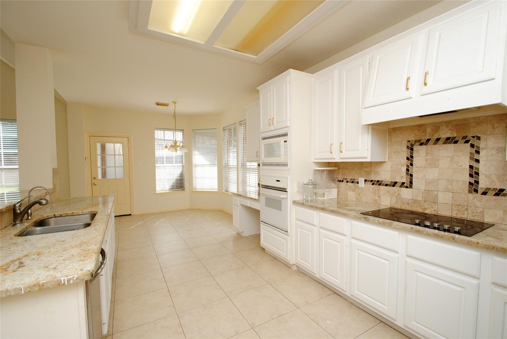 1803 Willow Lakes Drive - Photo 11