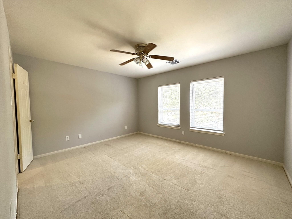 1103 Gloria Court - Photo 12