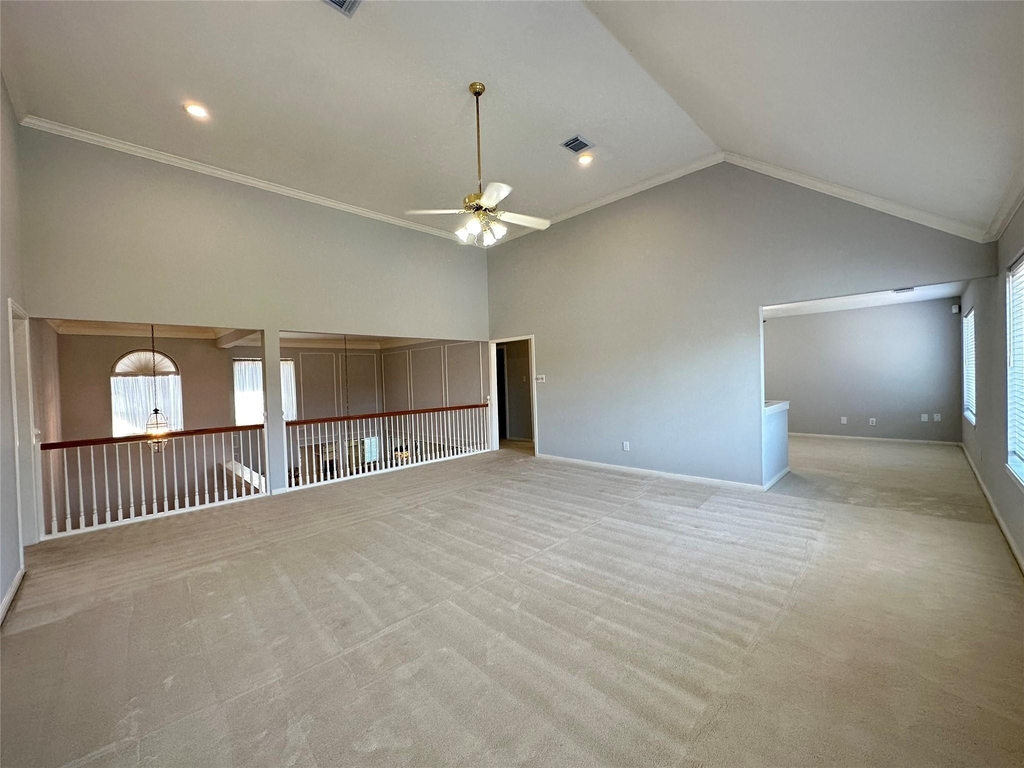 1103 Gloria Court - Photo 9