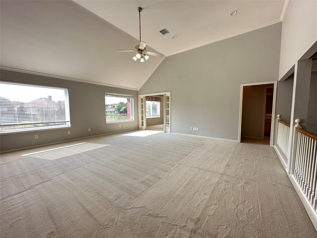 1103 Gloria Court - Photo 8