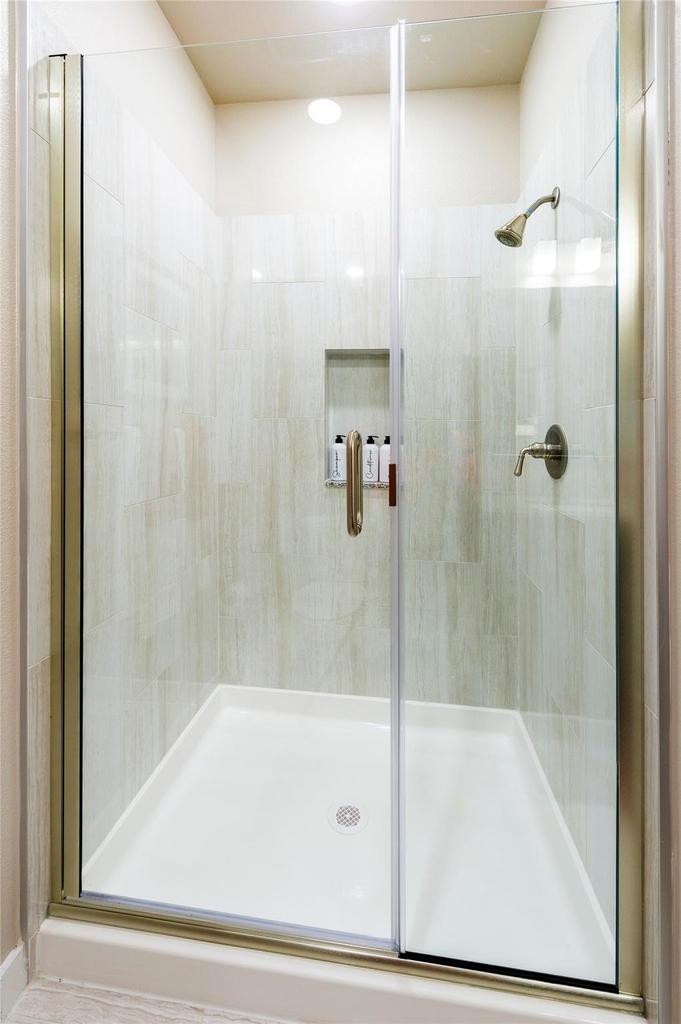 30020 Creekside Terrace Drive - Photo 14