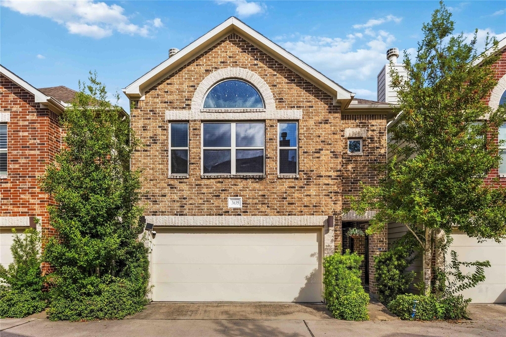3635 Main Plaza Drive - Photo 3