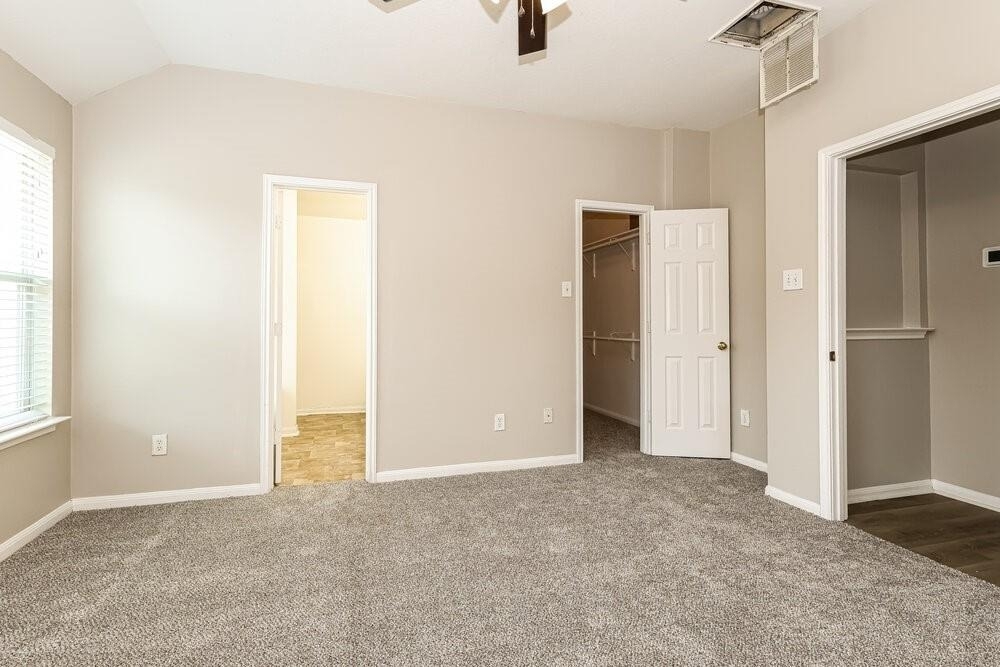1711 Rock Ridge Drive - Photo 12