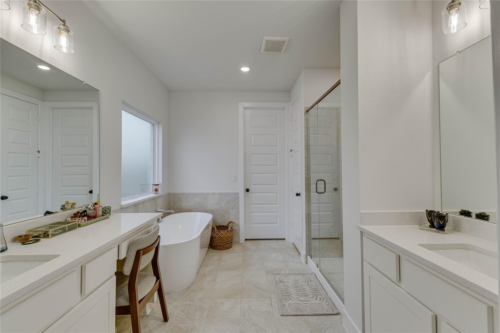 617 Buckaroo Drive - Photo 17