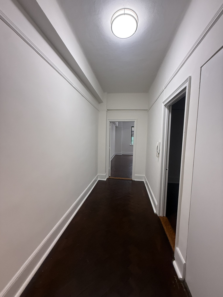160 West 73rd Street - Photo 5