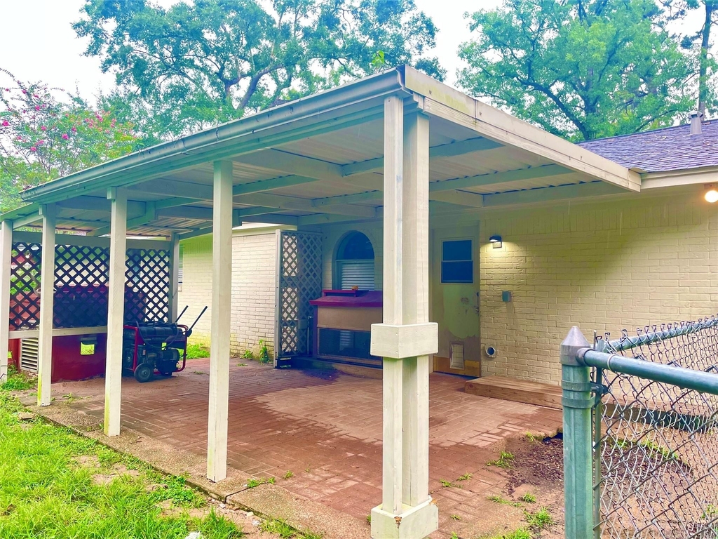 14733 Calhoun Main House Road - Photo 26