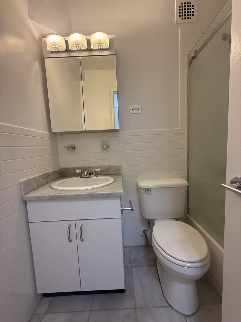 160 West 73rd Street - Photo 5