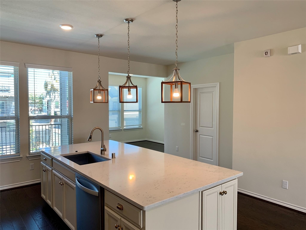 8604 Cedardale Park Drive - Photo 8