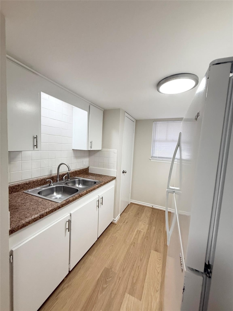 2400 5th Street - Photo 6