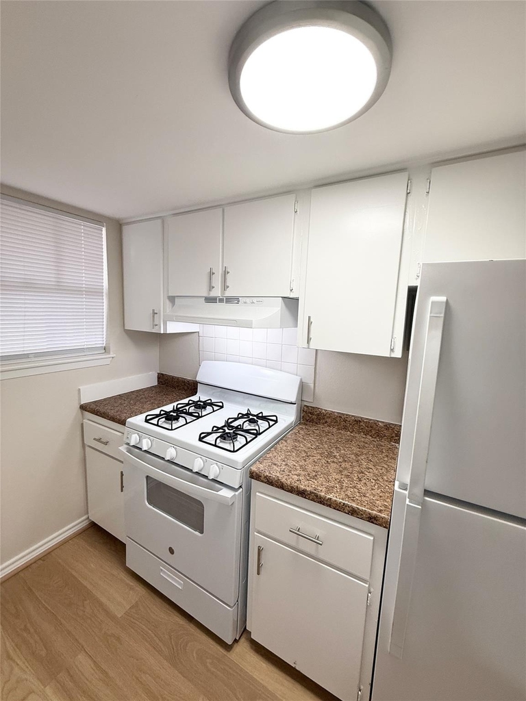 2400 5th Street - Photo 7