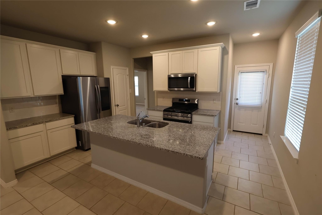 25718 Boxwood Hedge Lane - Photo 3