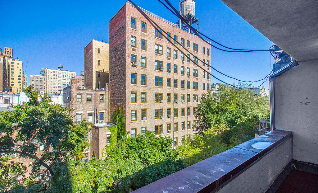 169 West 76th Street - Photo 3
