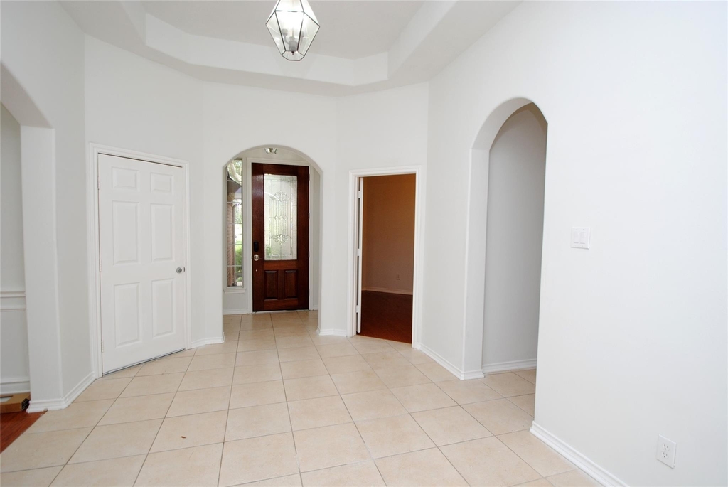 25607 Creston Meadow Drive - Photo 2