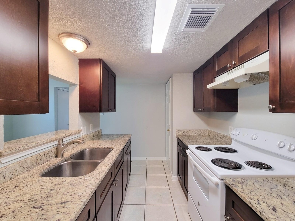 12332 Ormandy Street - Photo 19