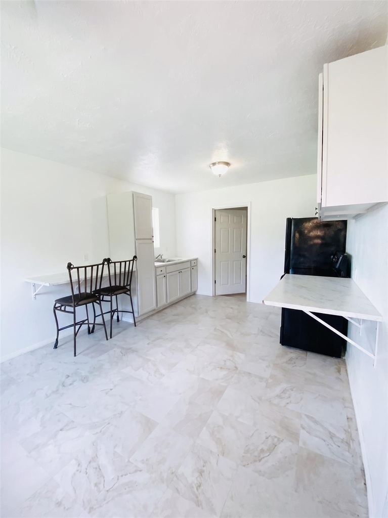 3440 Texas Avenue - Photo 8
