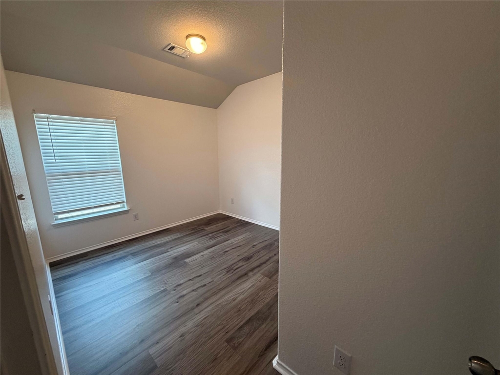 2028 Cedar Tree Court - Photo 12