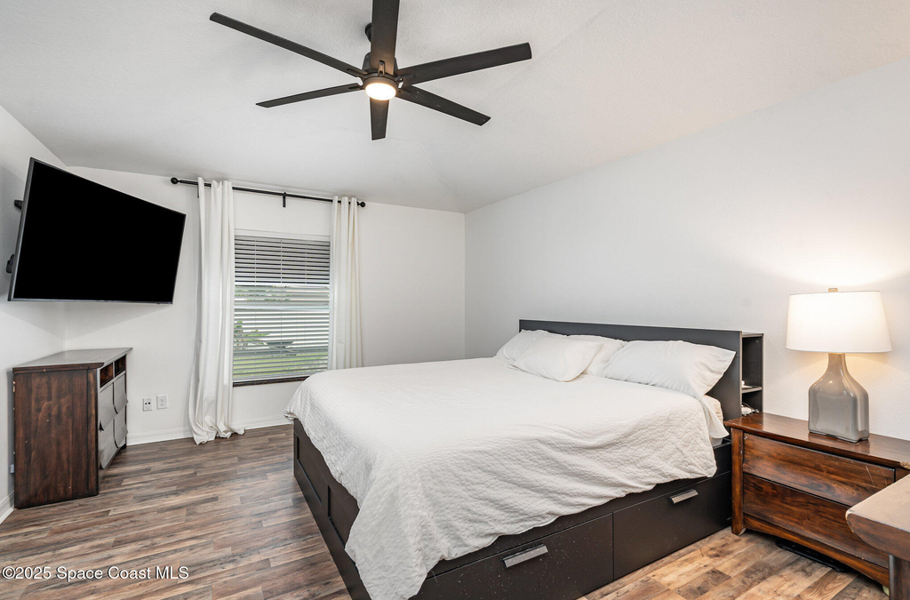 499 Bayard Avenue Ne - Photo 5
