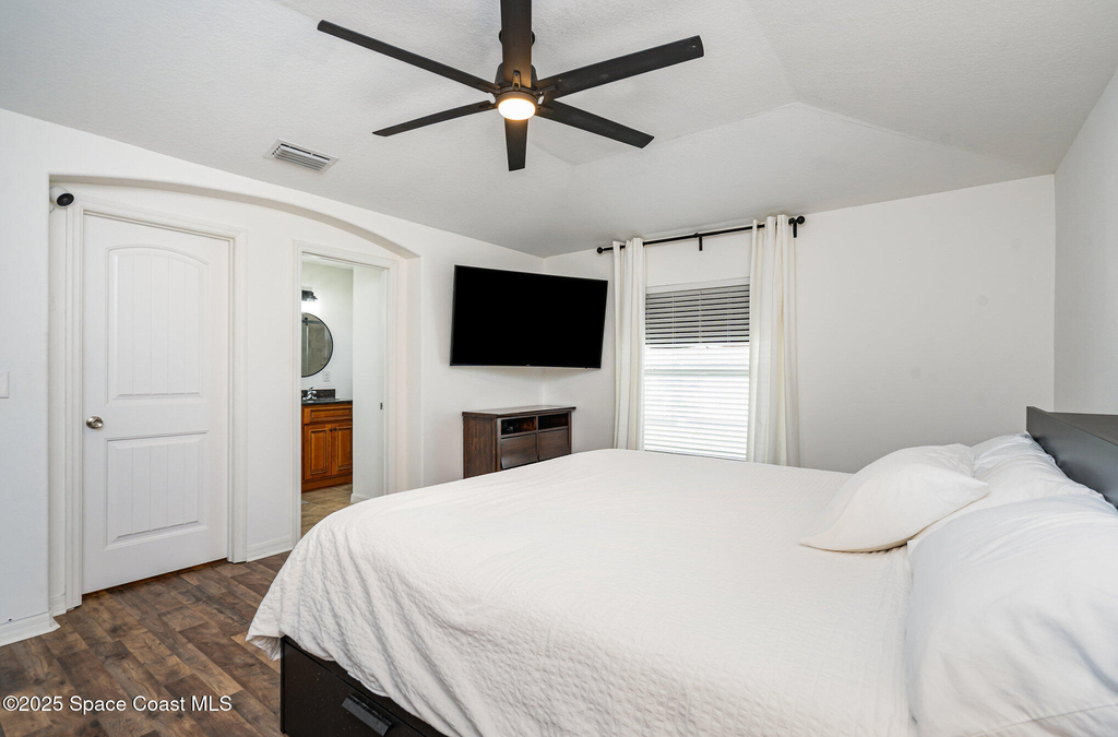 499 Bayard Avenue Ne - Photo 11