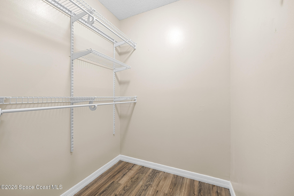 1141 Country Club Drive - Photo 21