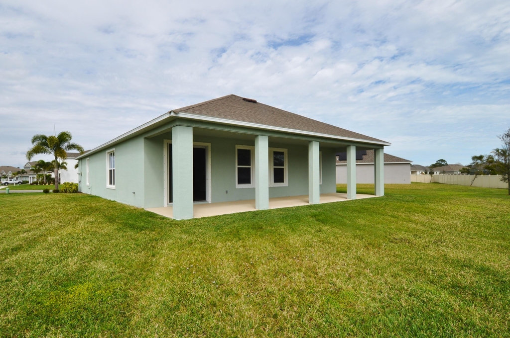 1542 Killian Drive Ne - Photo 2