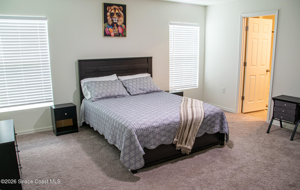 593 Haleybury Street Sw - Photo 4