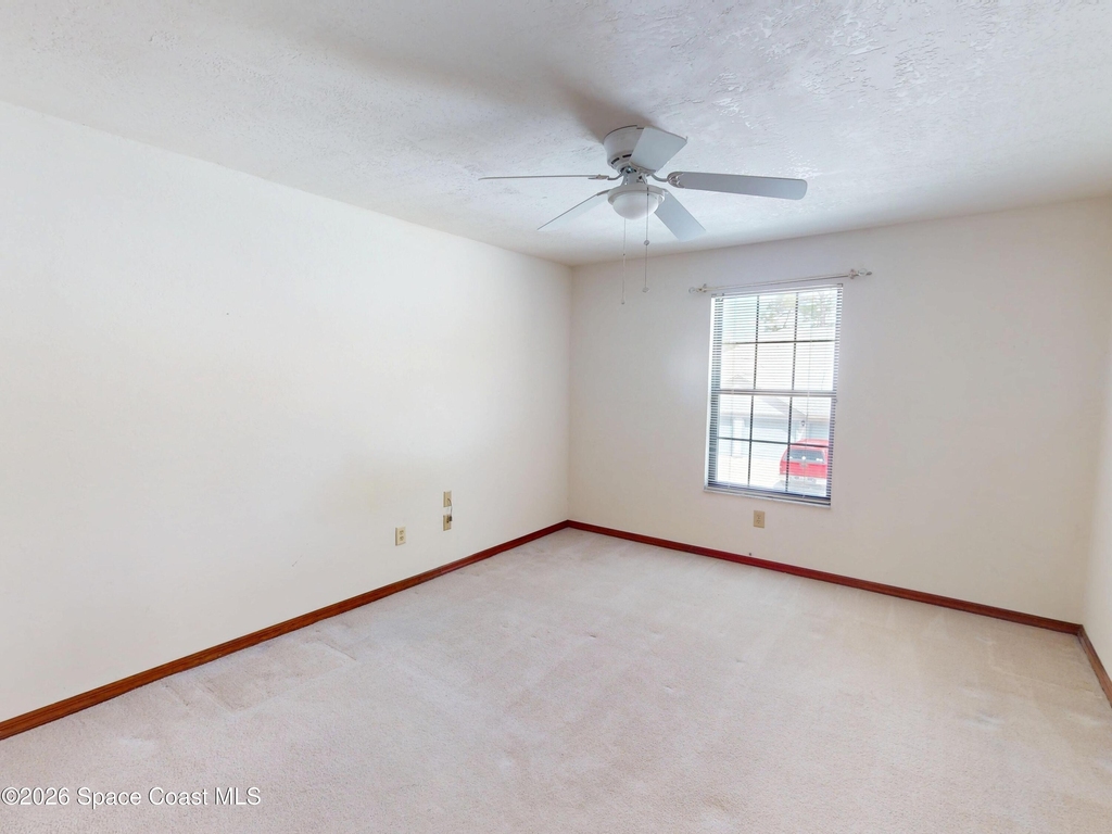 9010 Wedgewood Place - Photo 10