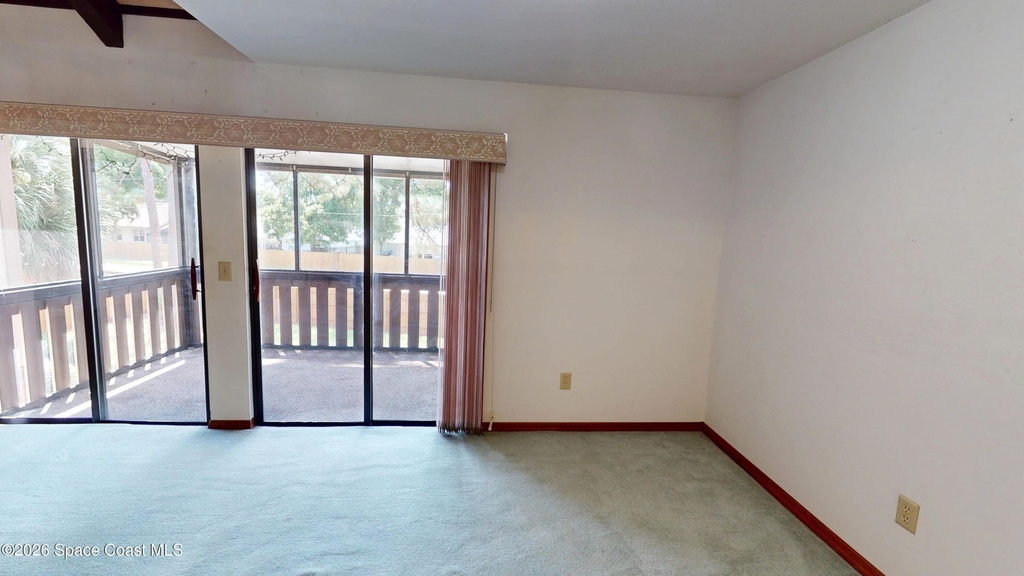 9010 Wedgewood Place - Photo 6