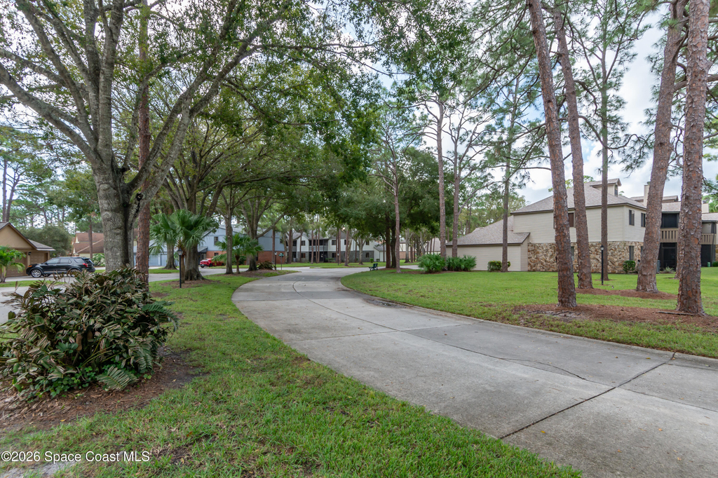 9010 Wedgewood Place - Photo 38