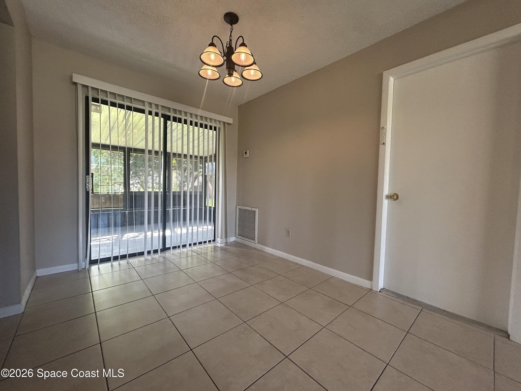 843 Emden Avenue Nw - Photo 7