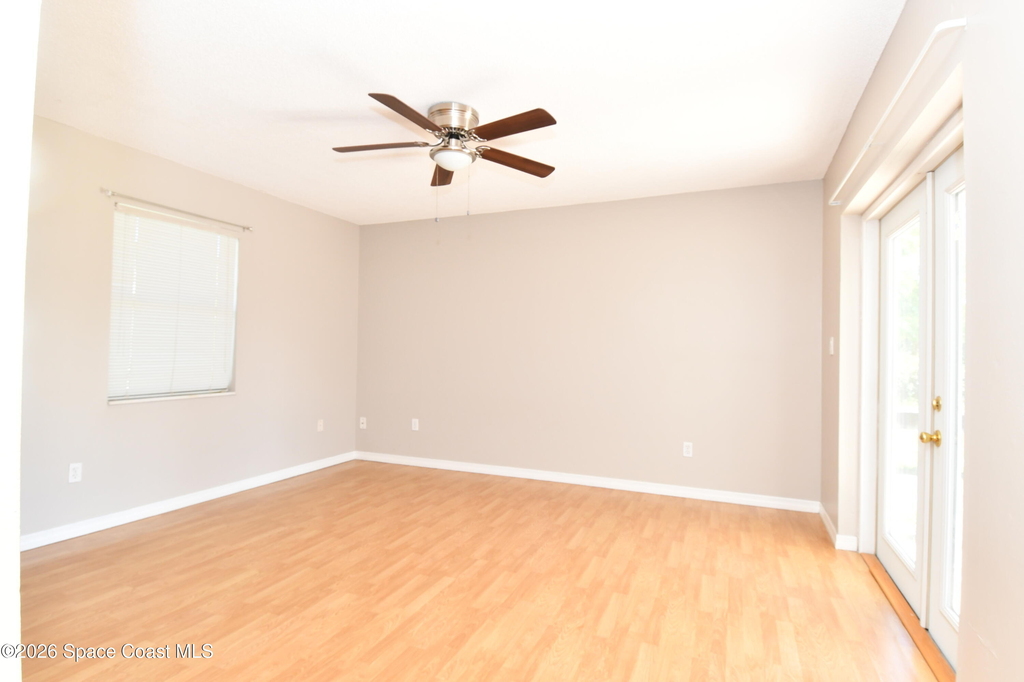 870 Angle Street Ne - Photo 8