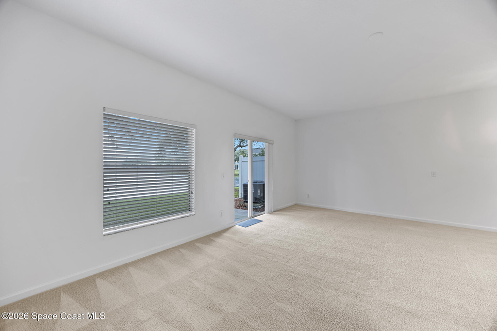 2770 Revolution Street - Photo 7
