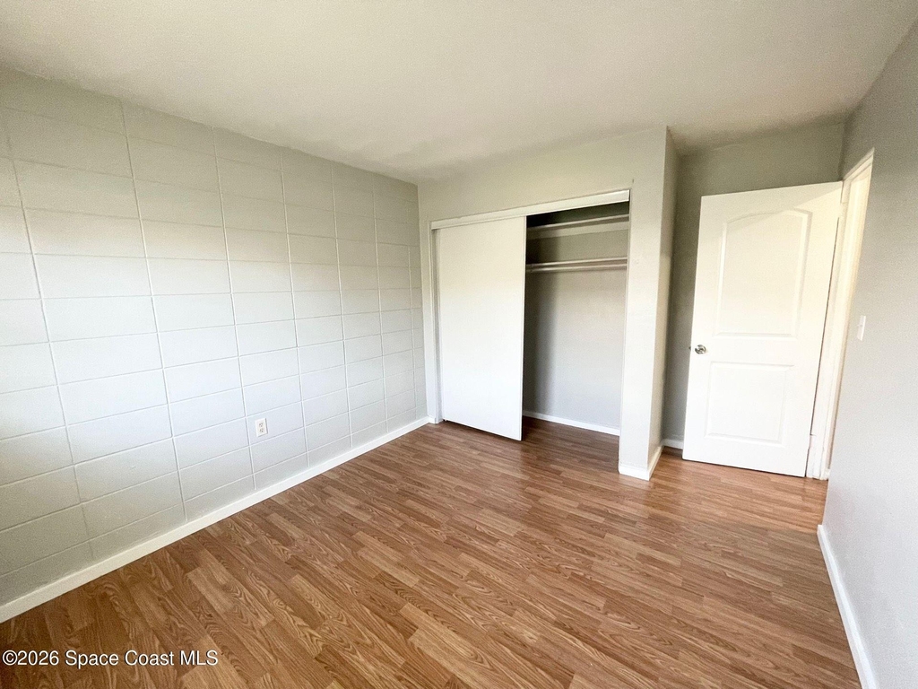 1339 W Point Drive - Photo 11