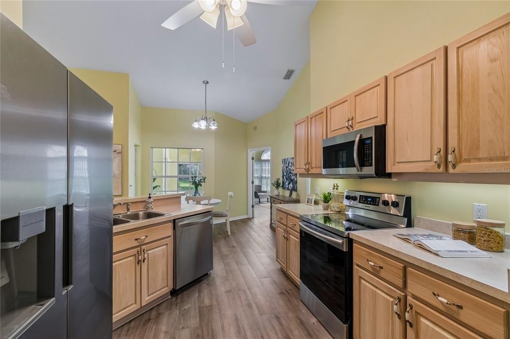 12728 Flamingo Parkway - Photo 17