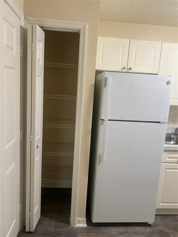 18001 Richmond Place Drive - Photo 4