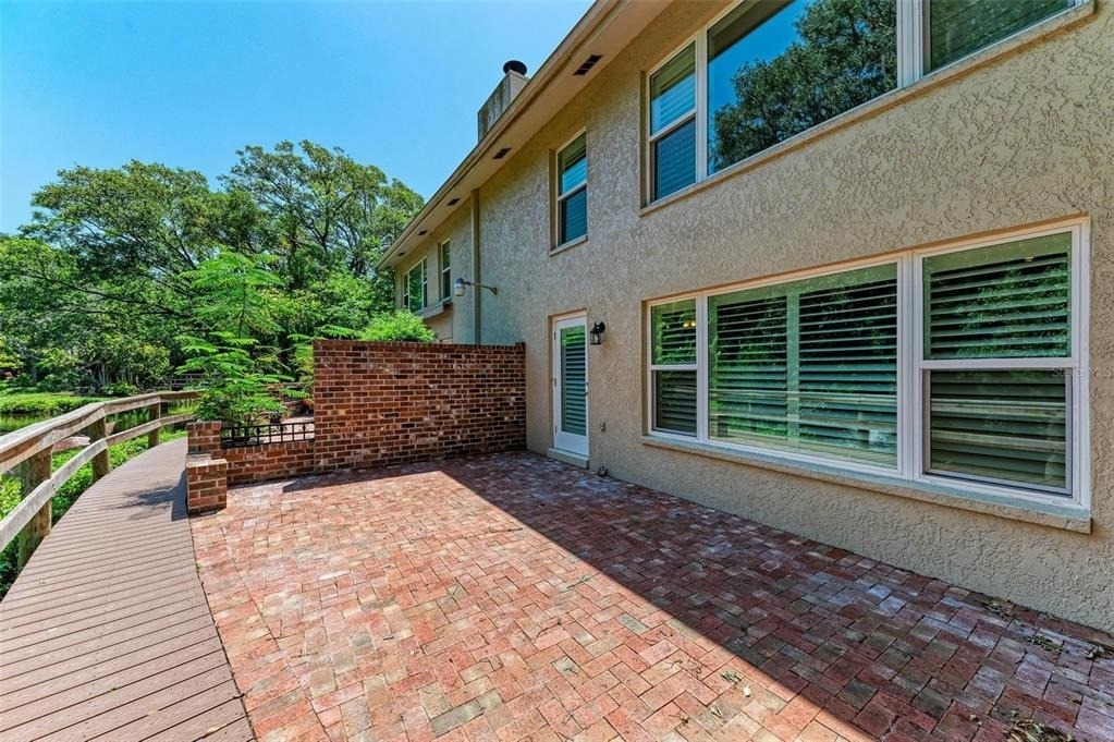 2927 W Gandy Boulevard - Photo 41