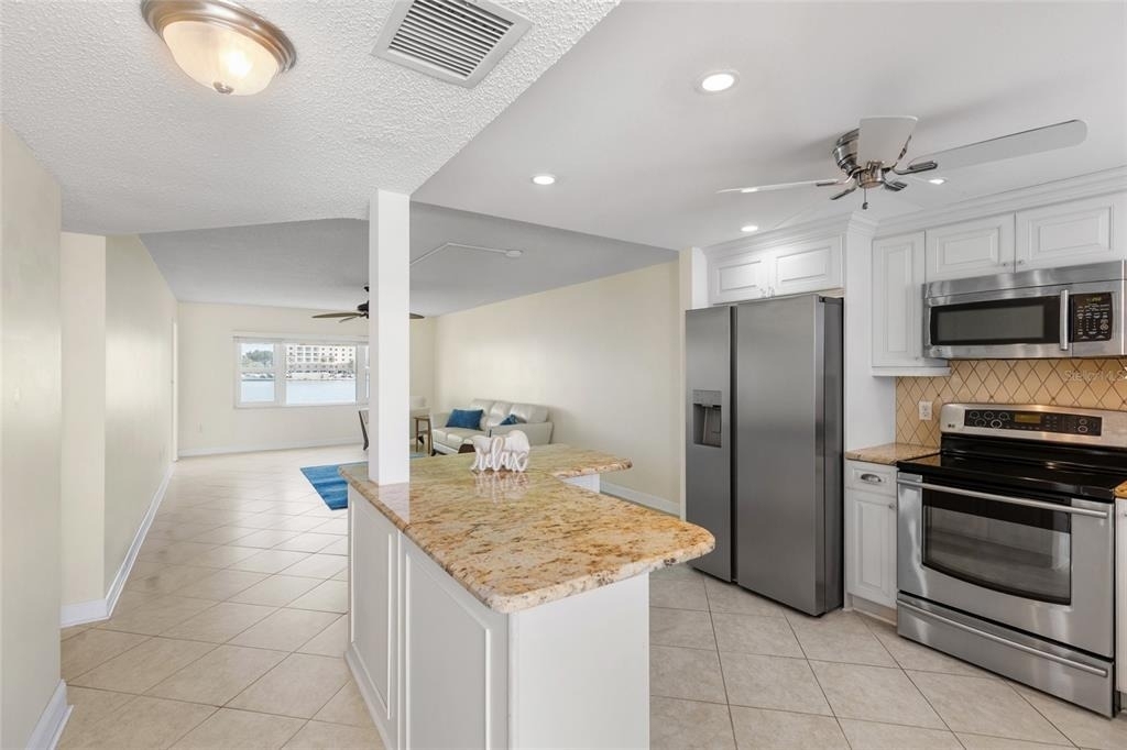 4775 Cove Circle - Photo 2