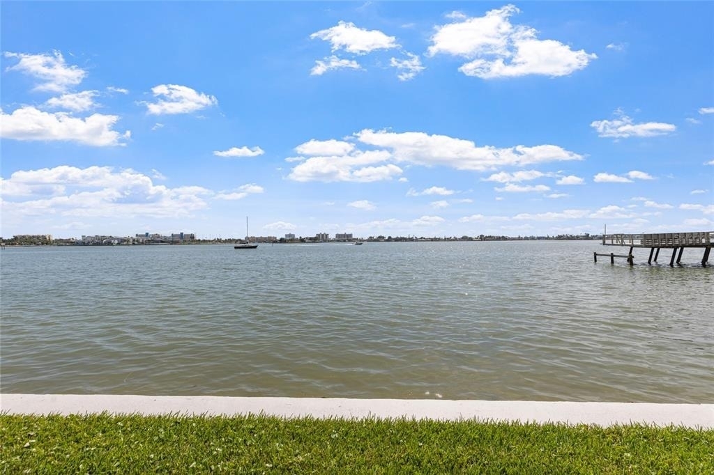 4775 Cove Circle - Photo 21