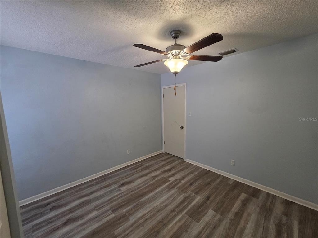 851 Creekway Court - Photo 19