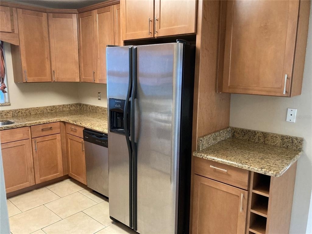 1319 35th Street N - Photo 6