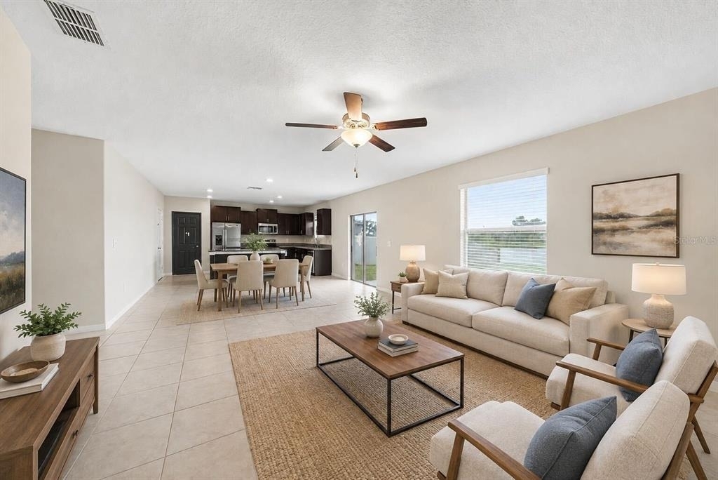 1507 Golden Glow Drive - Photo 2