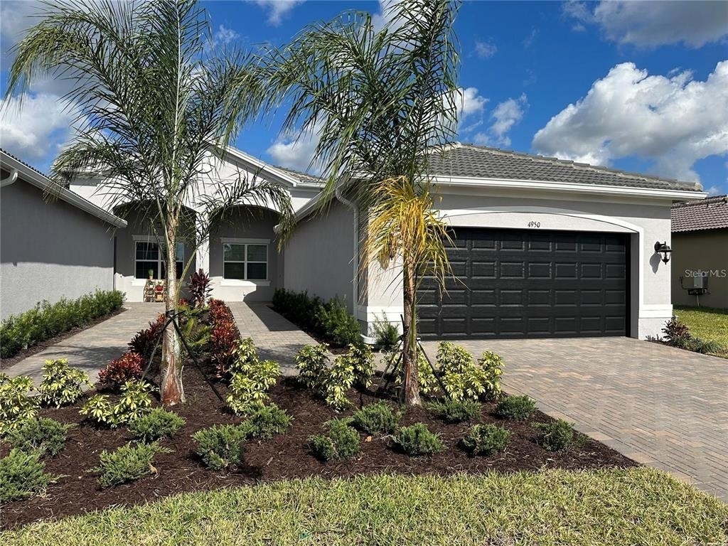 4950 Sienna Isles Avenue - Photo 0