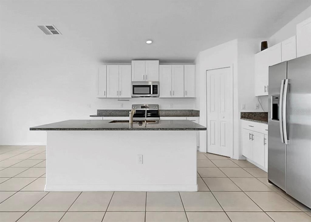 12873 Tripoli Avenue - Photo 10