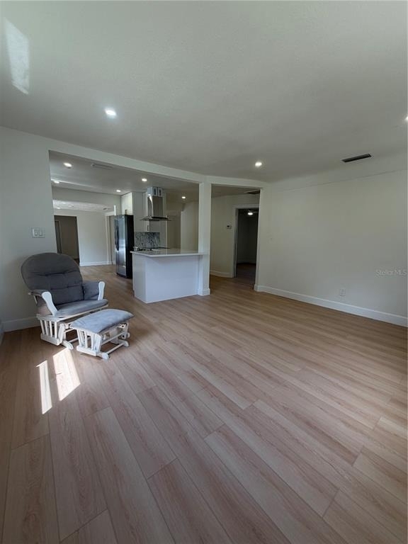 4649 18th Avenue N - Photo 4