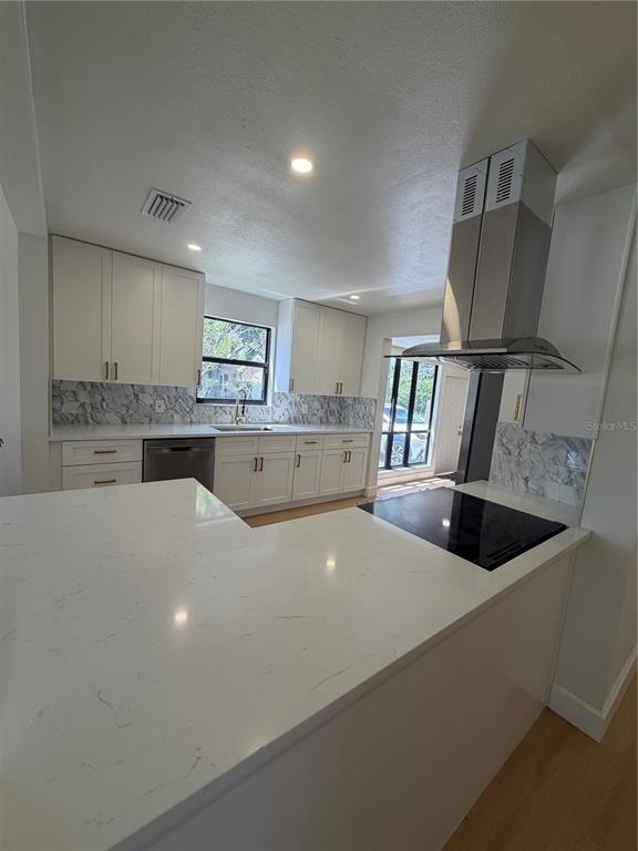 4649 18th Avenue N - Photo 6
